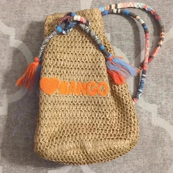 Mango Handbags - Vacation Backpack ❤️Mango Beach Packpack multi color adjustable strap